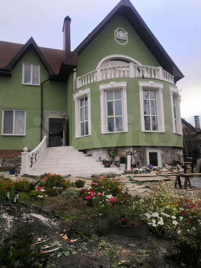 Дом 250 м² на участке 10 сот.