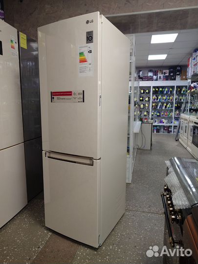 Холодильник новый