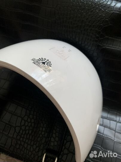 Led лампа для маникюра