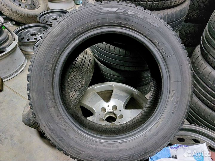 Nitto Therma Spike 185/65 R15