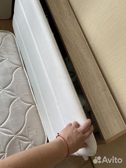 Кровать подростковая с матрасом(2 штуки)