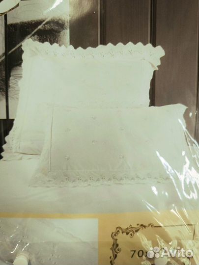 Наволочки с вышивкой узкие 2 шт