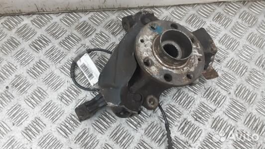 Ступица передняя левая opel corsa D (93S03K901)