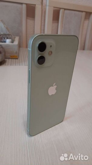 iPhone 12