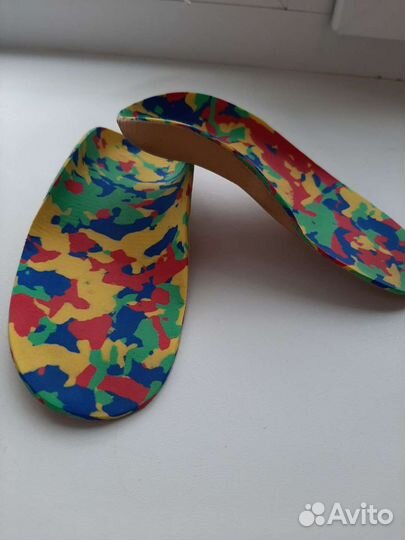 Ортопедические стельки детские, с жескими бортикам