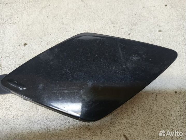 Заглушка буксировочного крюка передняя Volvo Xc60