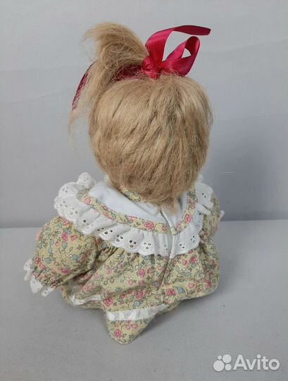 Кукла фарфоровая коллекционная PC Англия