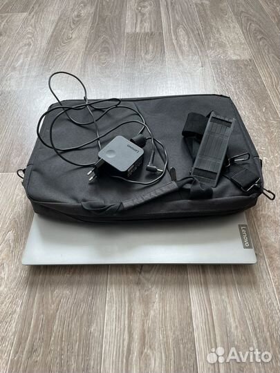 Ноутбук Lenovo