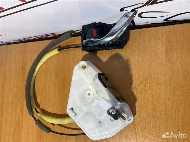 Замок двери задний левый Mazda Cx 9 2016-2021