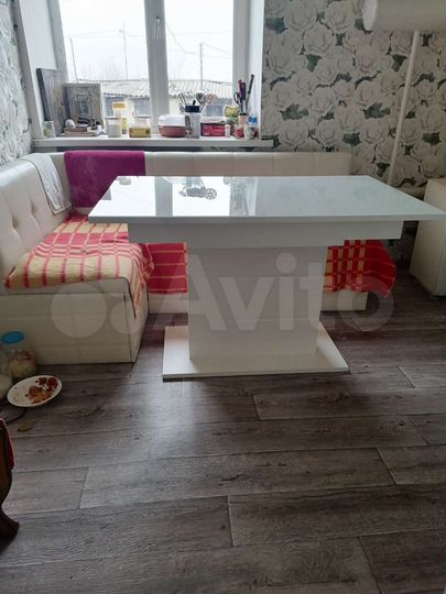 2-к. квартира, 49 м², 1/2 эт.