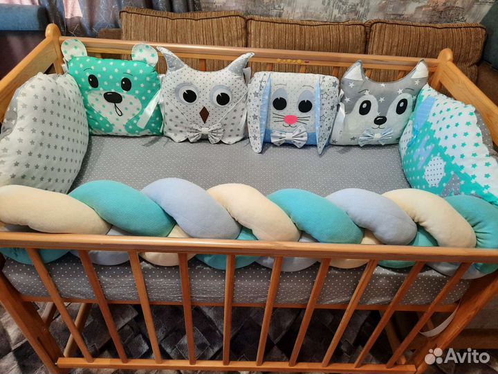Бортики в детскую кроватку новые