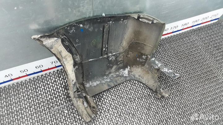 Накладка заднего бампера правая Mitsubishi Montero