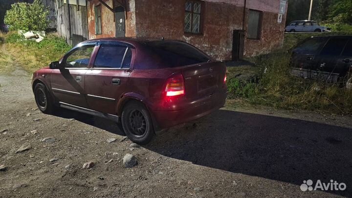 Opel Astra 1.6 МТ, 2000, 210 000 км