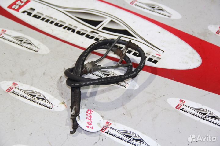 Тормозной шланг перед c Toyota Sienta NCP81G 1NZ-F