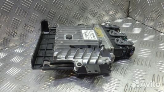 Блок управления двс citroen C5 2 (2BN11PC01)