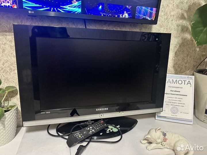 Телевизор samsung 27