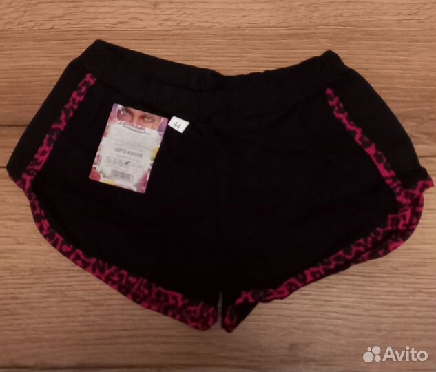 Шорты новые, р-р 44