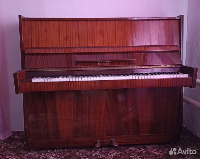 Продам пианино