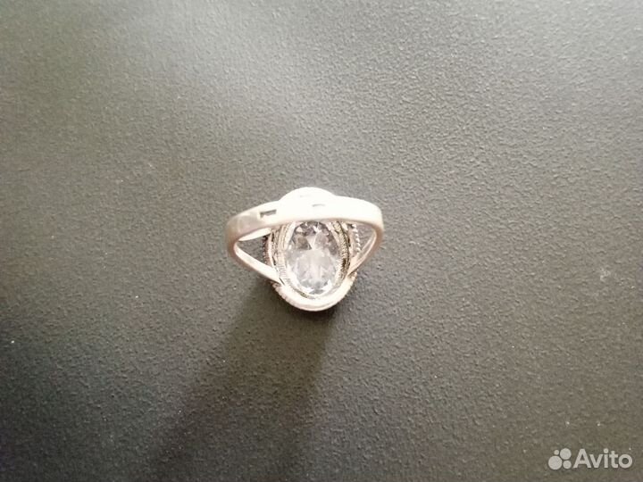 Серебряный перстень женский