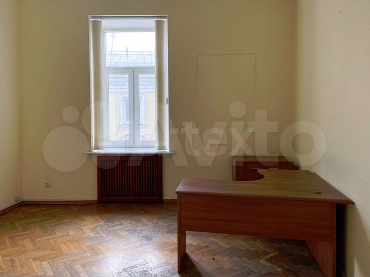 Сдам офисное помещение, 235 м²