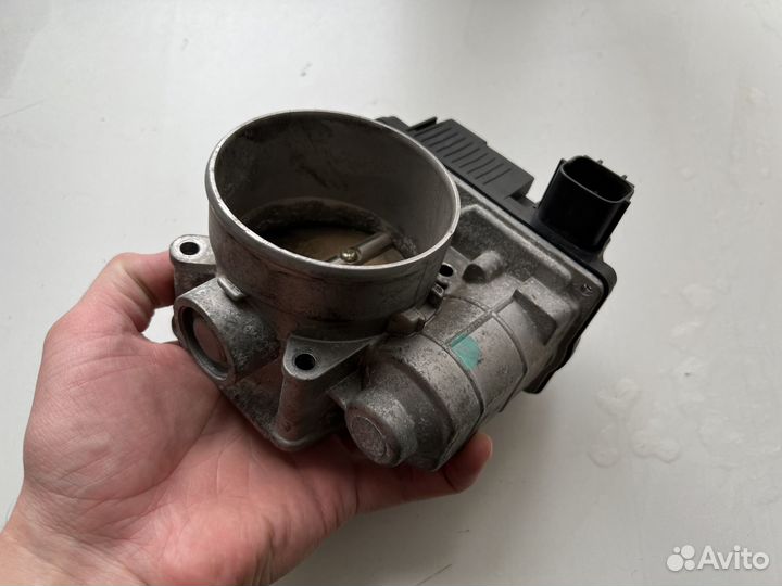 Дроссельная заслонка Nissan Murano