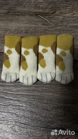 Чехлы на ножки стульев