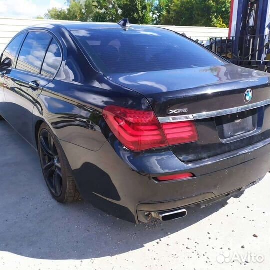 Bmw 7 f01 f02 В полный разбор