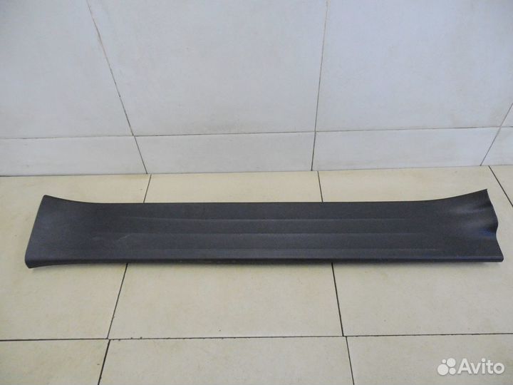 Накладка порога (внутренняя) Hi Lux 2015