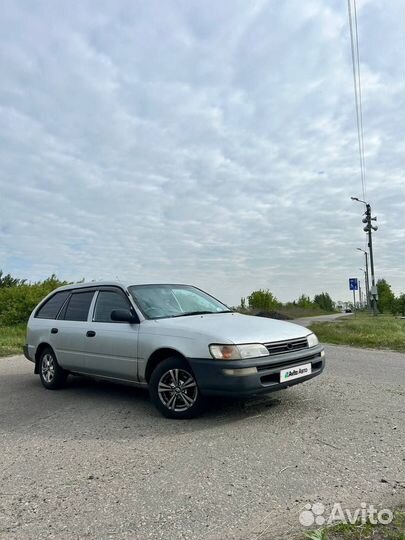 Toyota Corolla 2.2 AT, 2002, 430 000 км