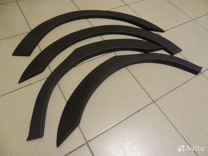 Новые накладки арок крыльев Lanos Nexia Chance