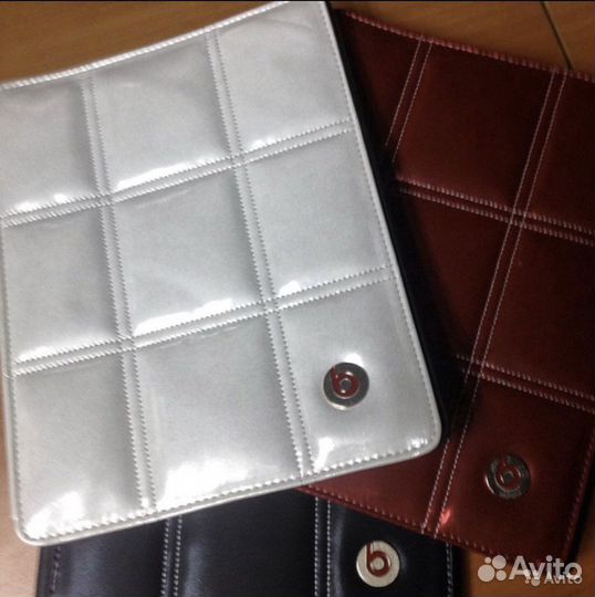 Чехол на iPad