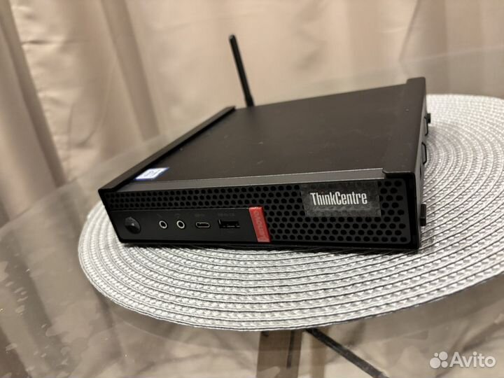 Lenovo thinkcentre m720q