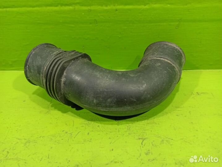 Патрубок воздушного фильтра Renault Duster hsag