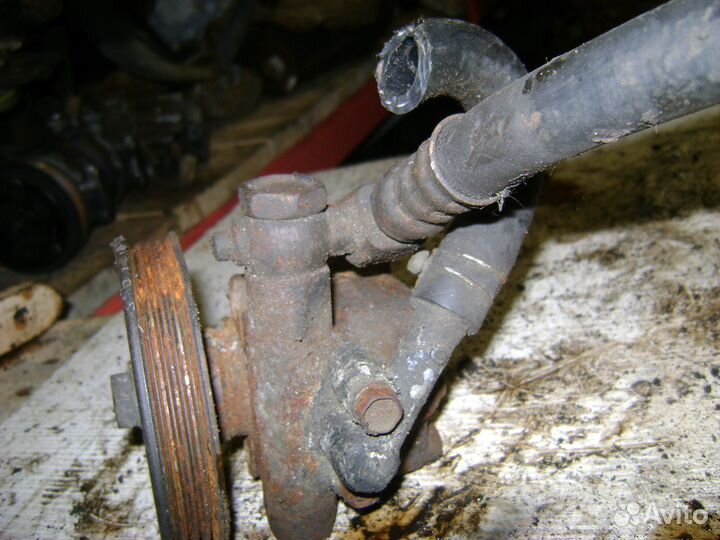 Насос гур Ниссан Премьера Р10 Nissan Primera P10