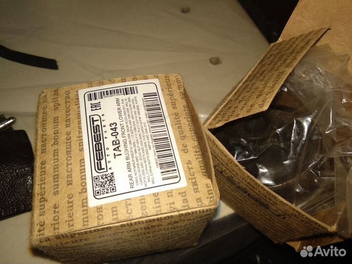 Саленблоки Toyota auris, Aygo и другие модели