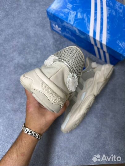 Кроссовки Adidas Ozweego Великаны