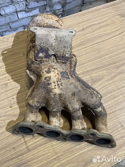 Выпускной коллектор Форд фокус 2 1.6