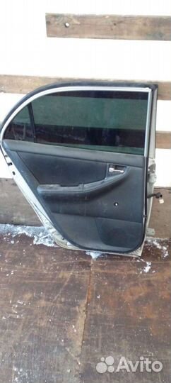 Toyota corolla 120 дверь задняя левая
