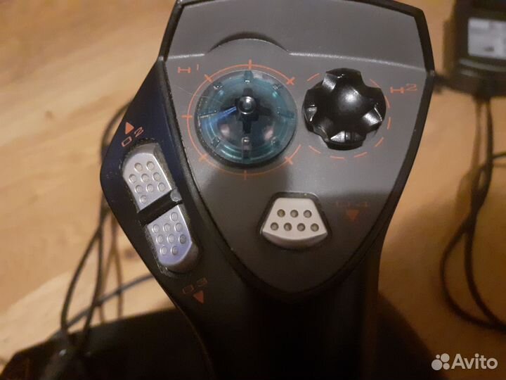 Джойстик Logitech WingMan Strike Force 3D