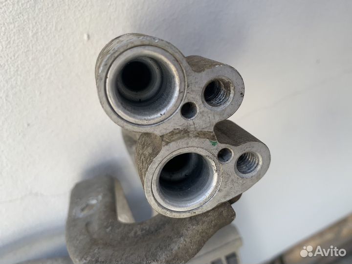 Радиатор кондиционера на volkswagen polo