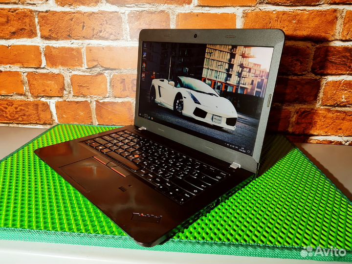 Lenovo Thinkpad E450 - Core i3-5 Gen \ 4 Озу \ SSD