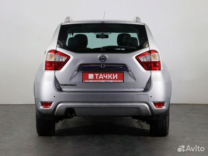 Nissan Terrano 2.0 AT, 2015, 217 000 км