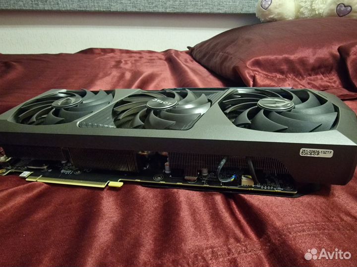 Видеокарта zotac GeForce RTX 3090 AMP Extreme Holo