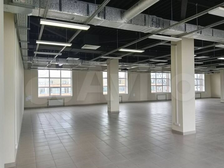 Современный Офис с парковкой, 742.9 м²