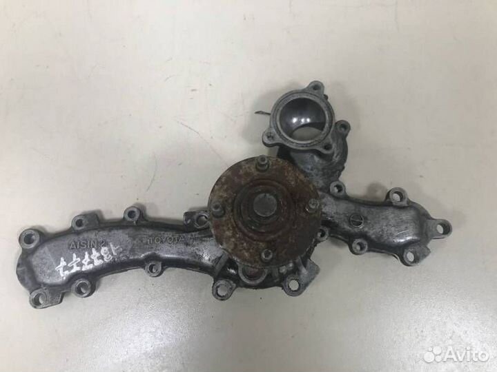 Насос водяной помпа Toyota Land Cruiser Prado J120