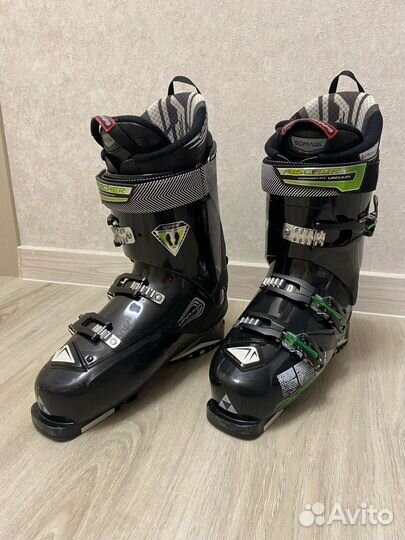 Горнолыжные ботинки