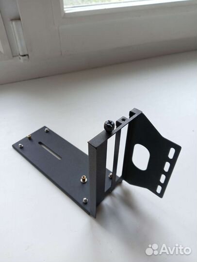 Кронштейн для видеокарты