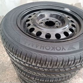 Yokohama BluEarth AE01 205/60 R15