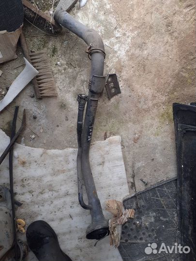 Горловина топливного бака Nissan Tiida (17220ED000