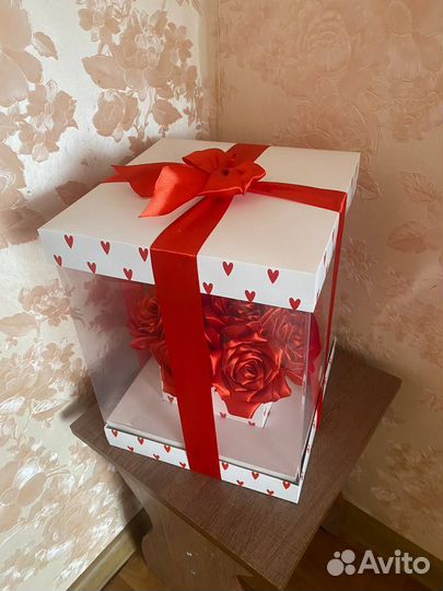 Букет из атласных роз